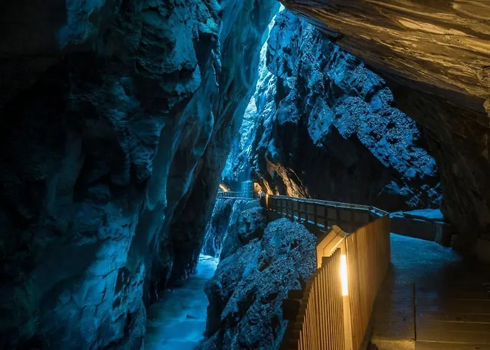 Neptun 4 Im Zentrum Von